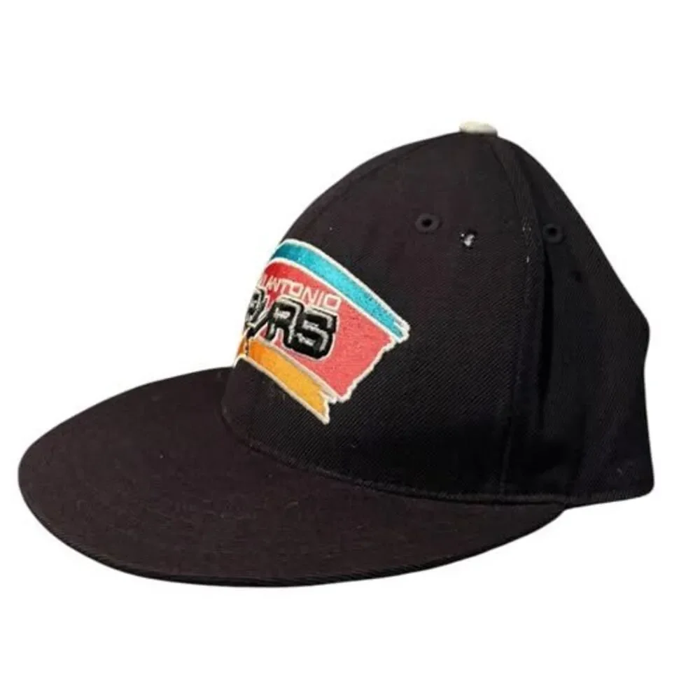 M&N Authentic San Antonio Spurs Hat 7 1/8 FITTED NBA Snapback